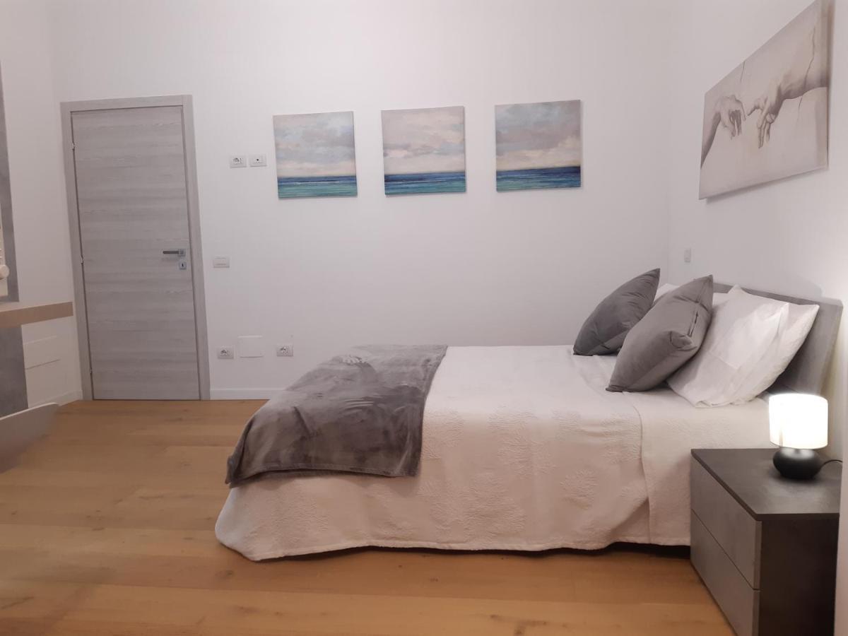 Piazza Mazzini Apartment Lecce Eksteriør billede